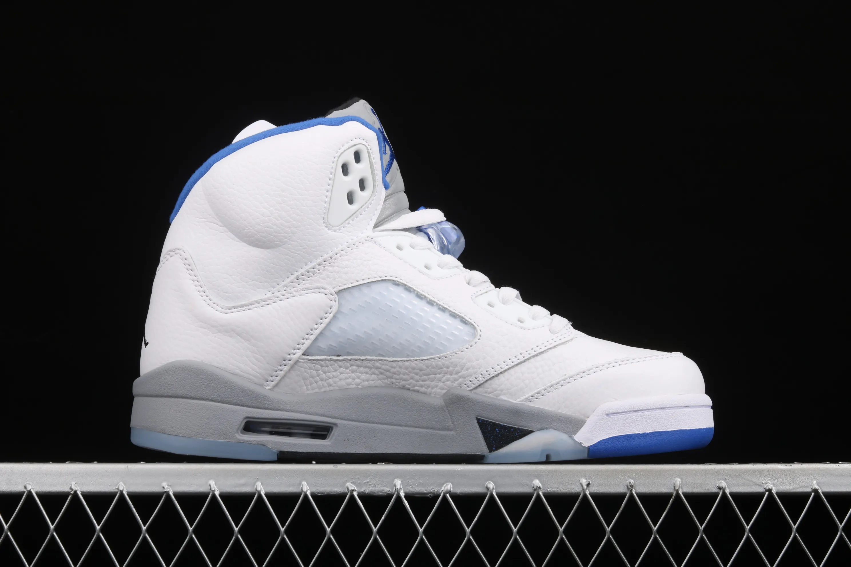 All categories Air Jordan Jordan series basketball shoes Air Jordan 5 J version Air Jordan 5 "Stealth 2.0" AJ5 Joe 5 white and blue color DD0587-140